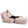 BeLuxe babzsákfotel lábtartóval flamingo